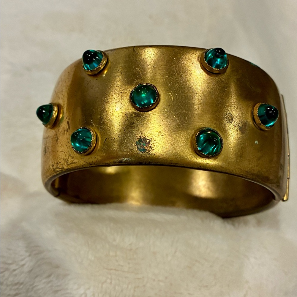 Beautiful Vintage Bracelet with Teal Green Cabochons - Picture 2 of 8